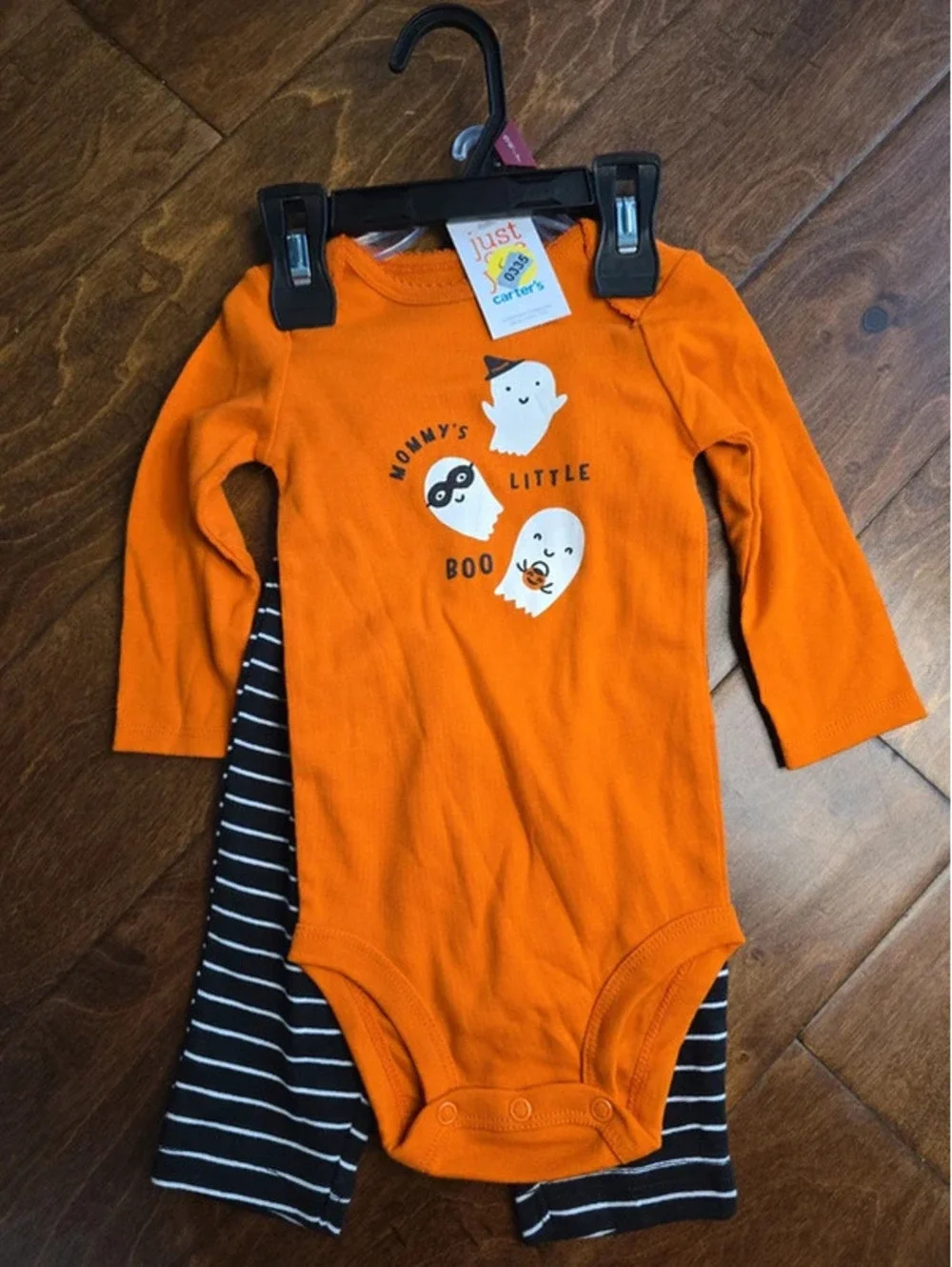 9m brand new halloween outfit from carter's item, 335G6